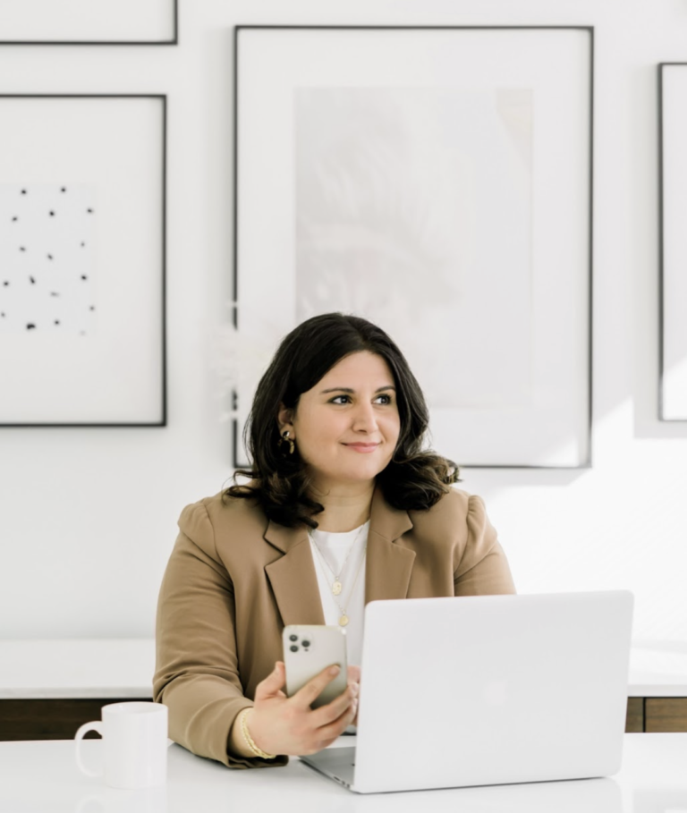How To Use Curated Stock Photos And Videos In Your Content Marketing ...